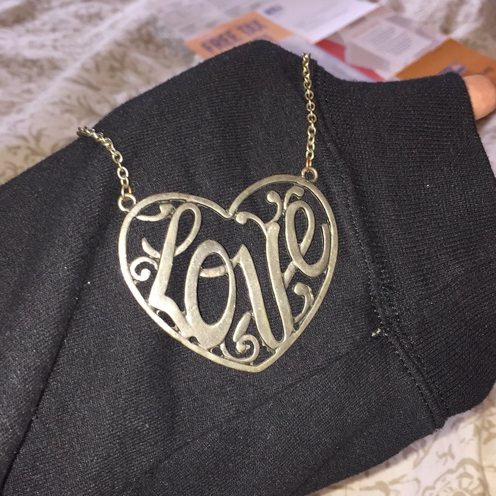 😻Lovely heart necklace 💗